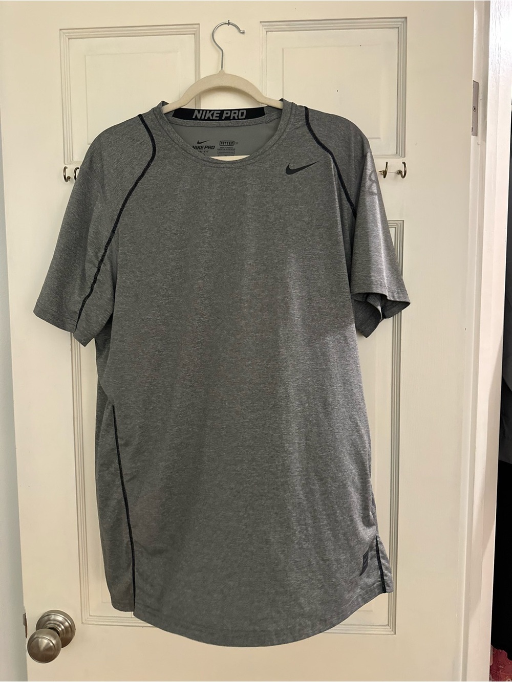 Nike Men's Gray Short-Sleeve Dri-FIT Training Tee